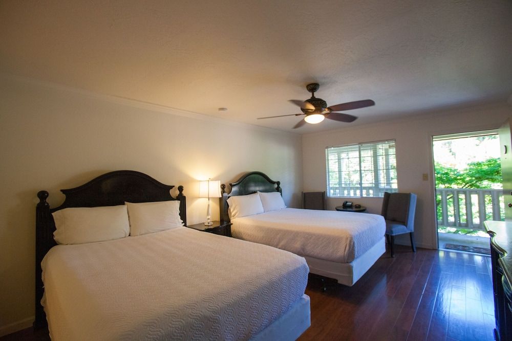 The Jack London Lodge 3