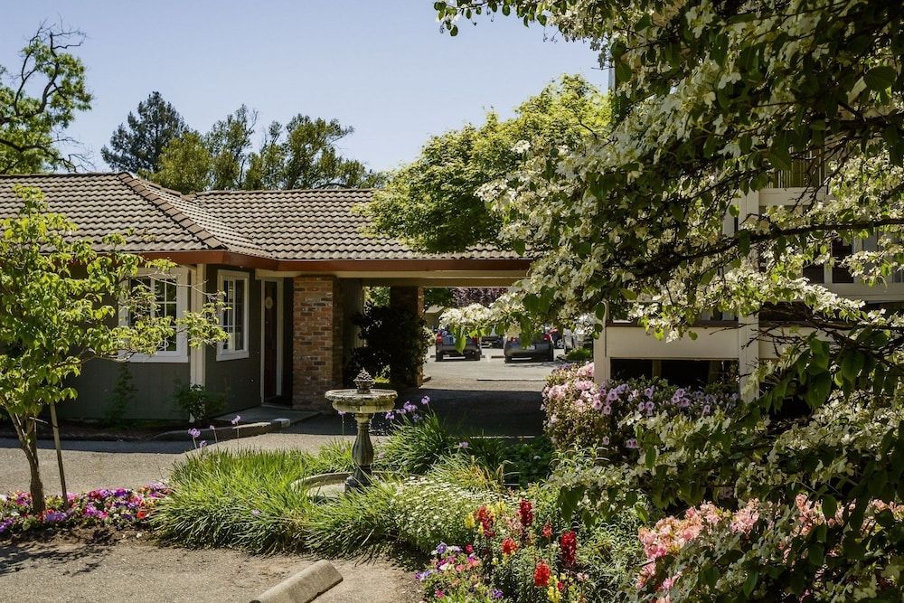 The Jack London Lodge -1 estrellas en Glen Ellen