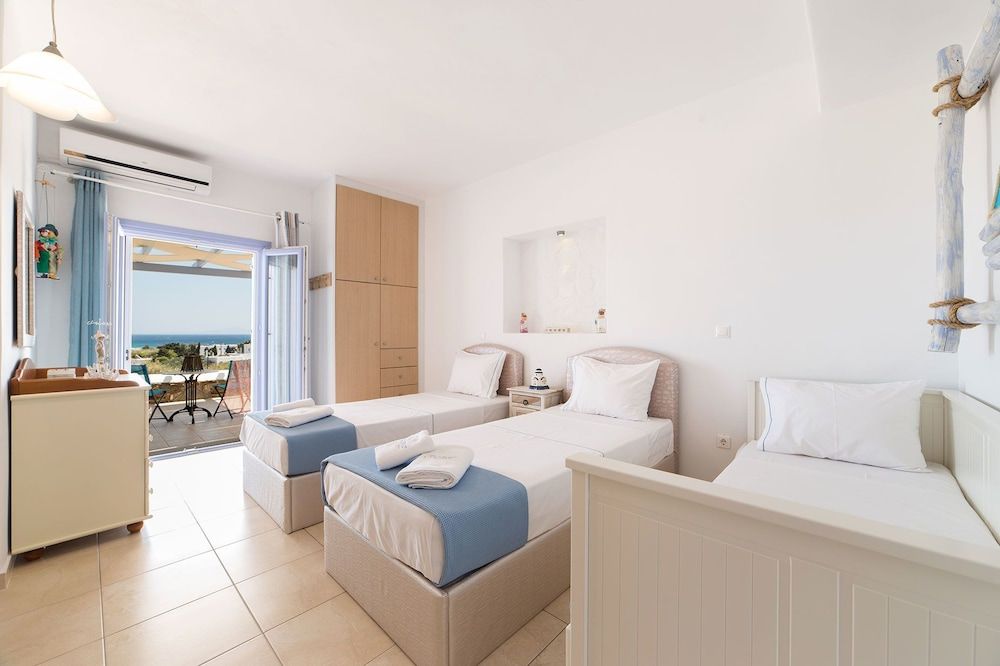 Crystal Villas 2