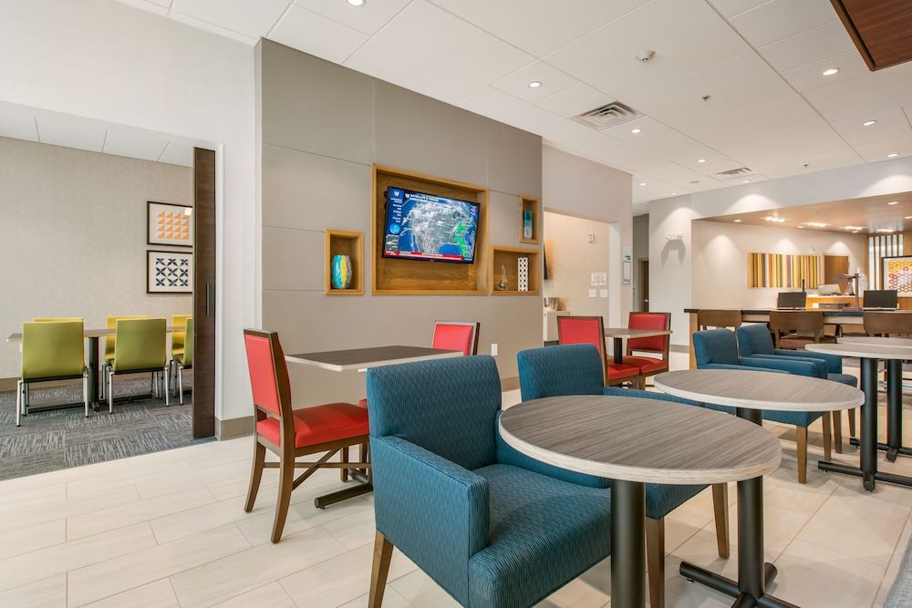 Holiday Inn Express & Suites Carrollton West by IHG 2 étoiles à Carrollton
