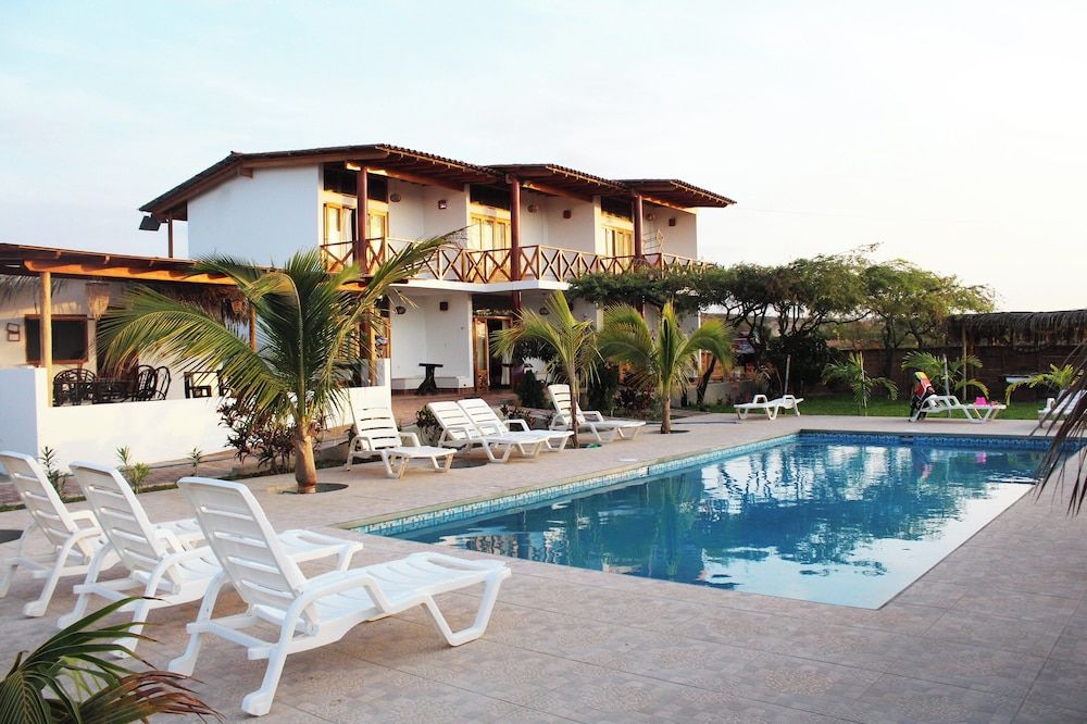 Hotel Vichayo -1 estrellas en Vichayito