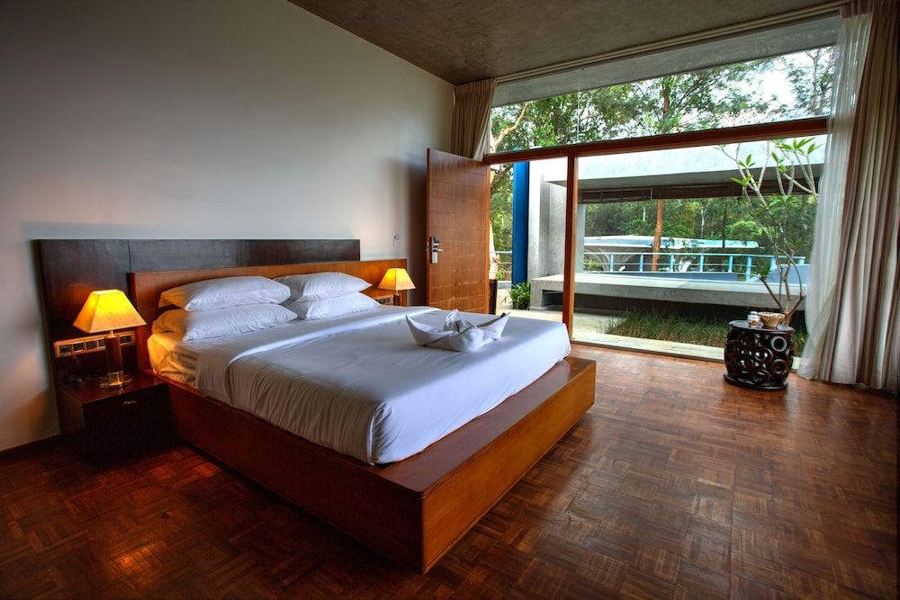 Java Rain Resorts 2
