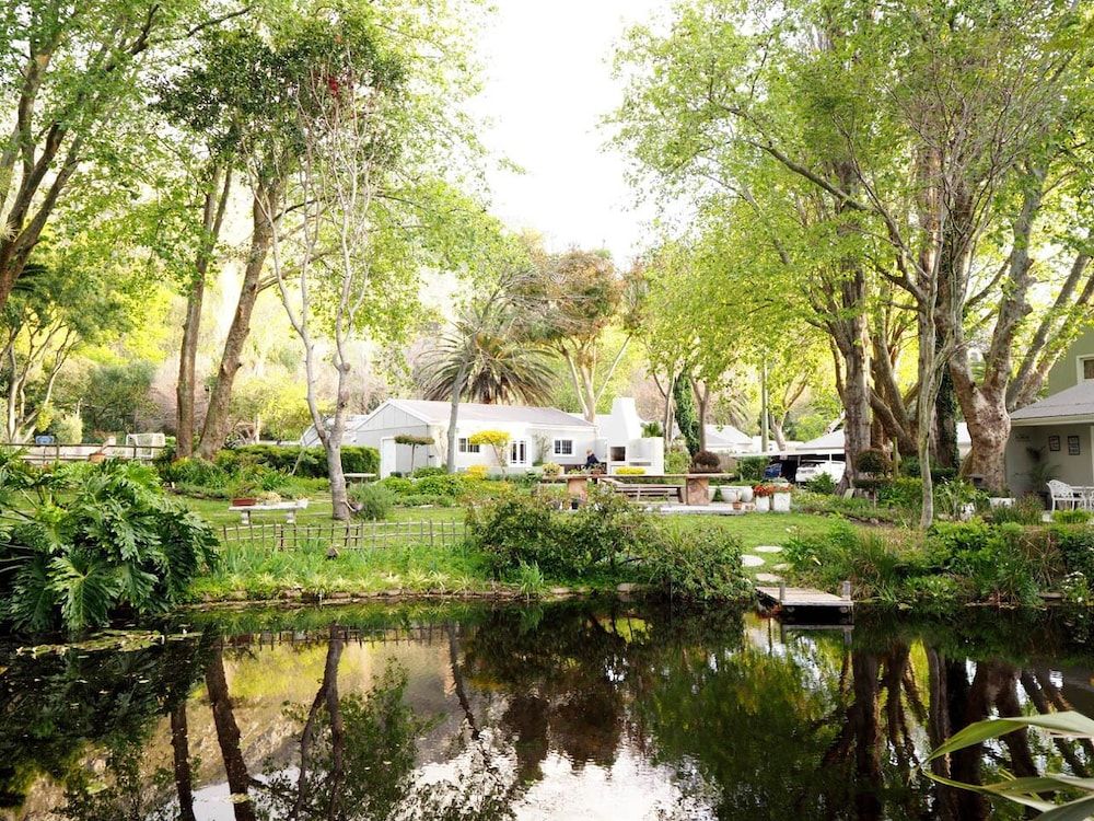 Waterland -1 estrellas en Hout Bay
