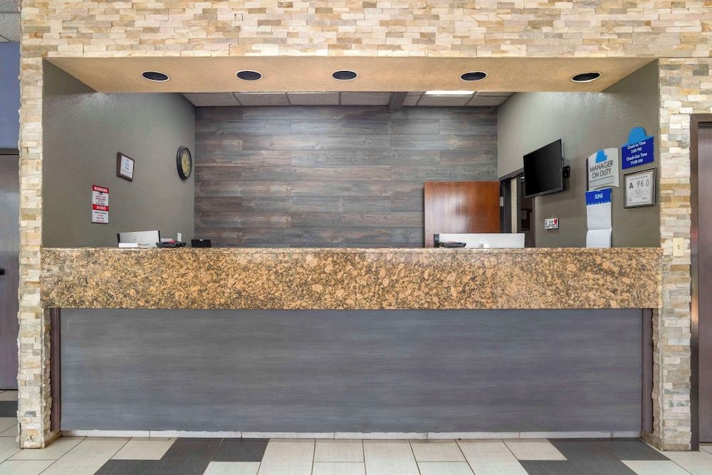 Quality Inn near Speedway 2