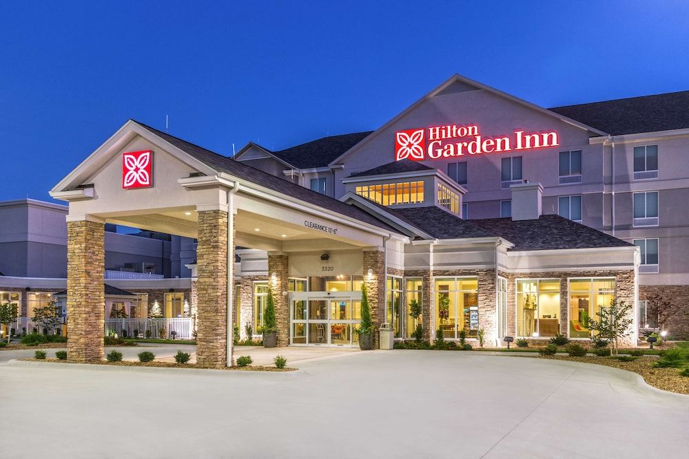 Hilton Garden Inn Salina -1 estrellas en Salina