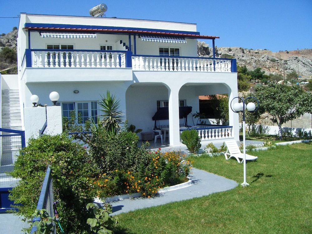 Villa Stegna -1 estrellas en Archangelos