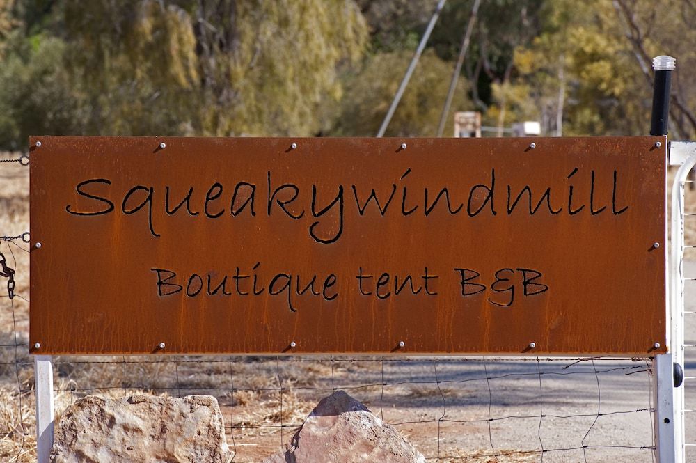The Squeaky Windmill Boutique BnB 2