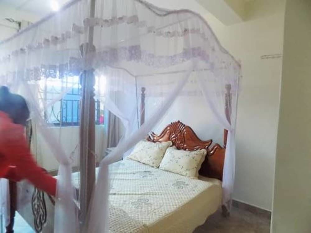 Japs Motel Mbarara 3