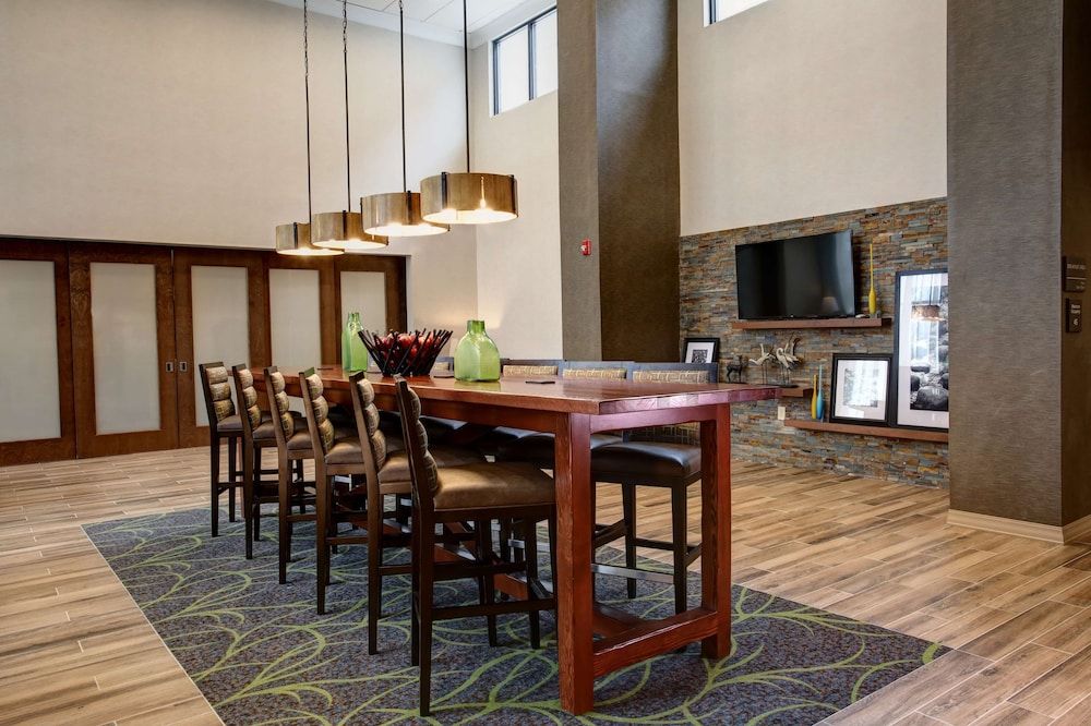 Hampton Inn & Suites Baltimore/Aberdeen 3