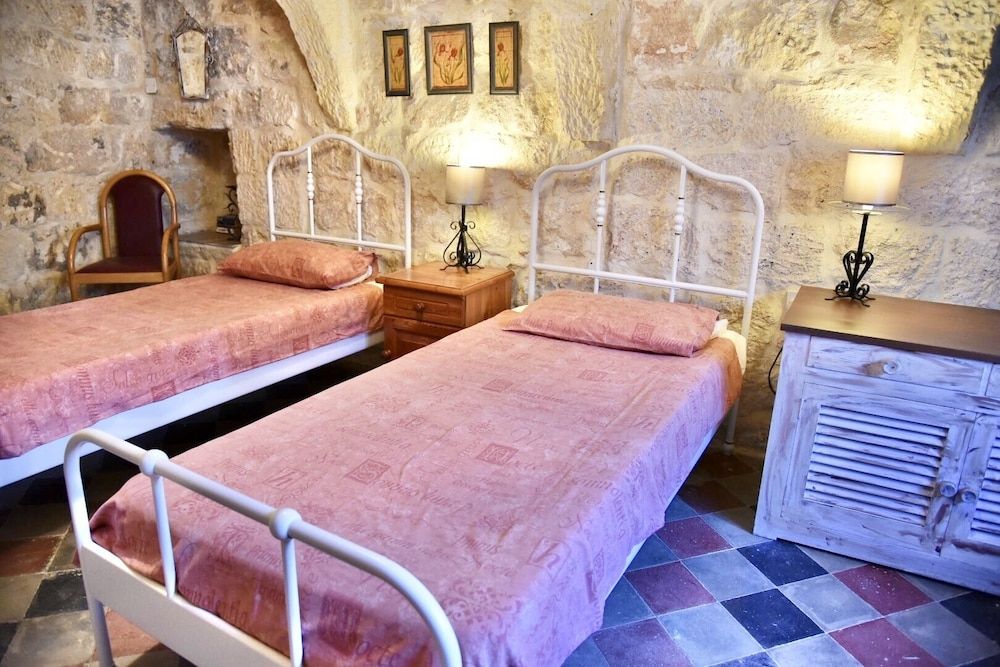 Ta' Martin Farmhouse - Holiday Home In Gozo, Malta 2