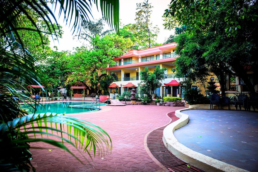 Adamo The Resort 3 estrellas en Matheran