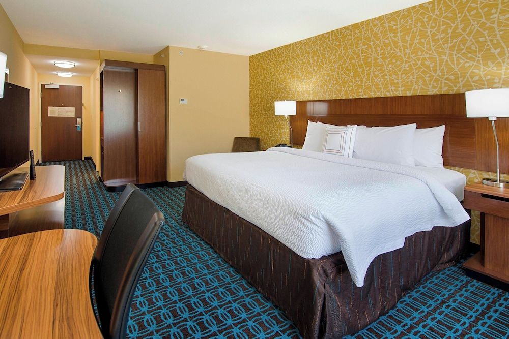 Fairfield Inn & Suites by Marriott Abingdon 3