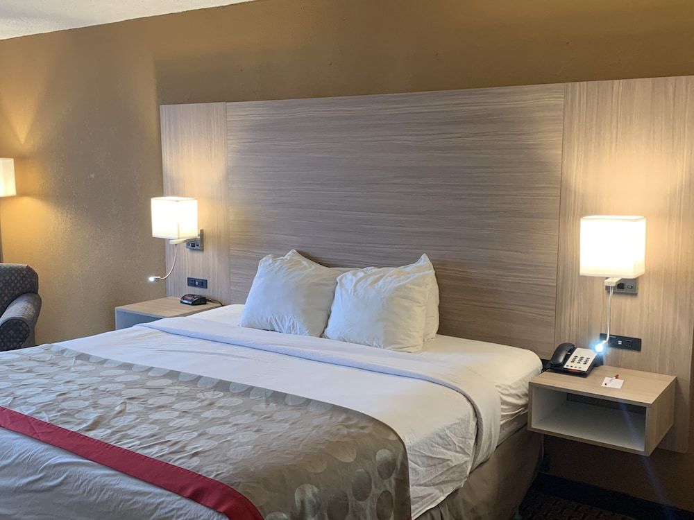 Ramada by Wyndham West Atlantic City 3