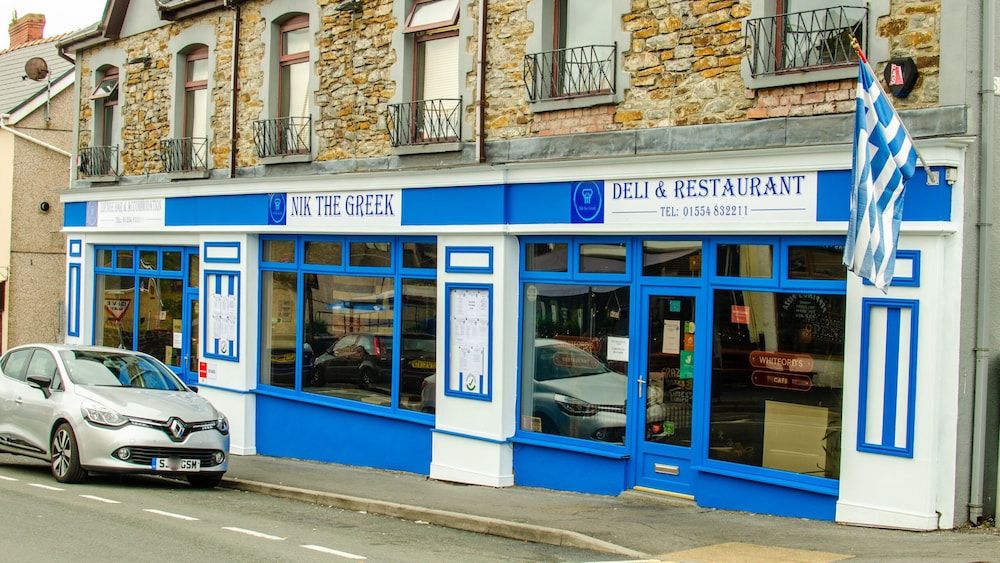 Nik The Greek -1 estrellas en Burry Port