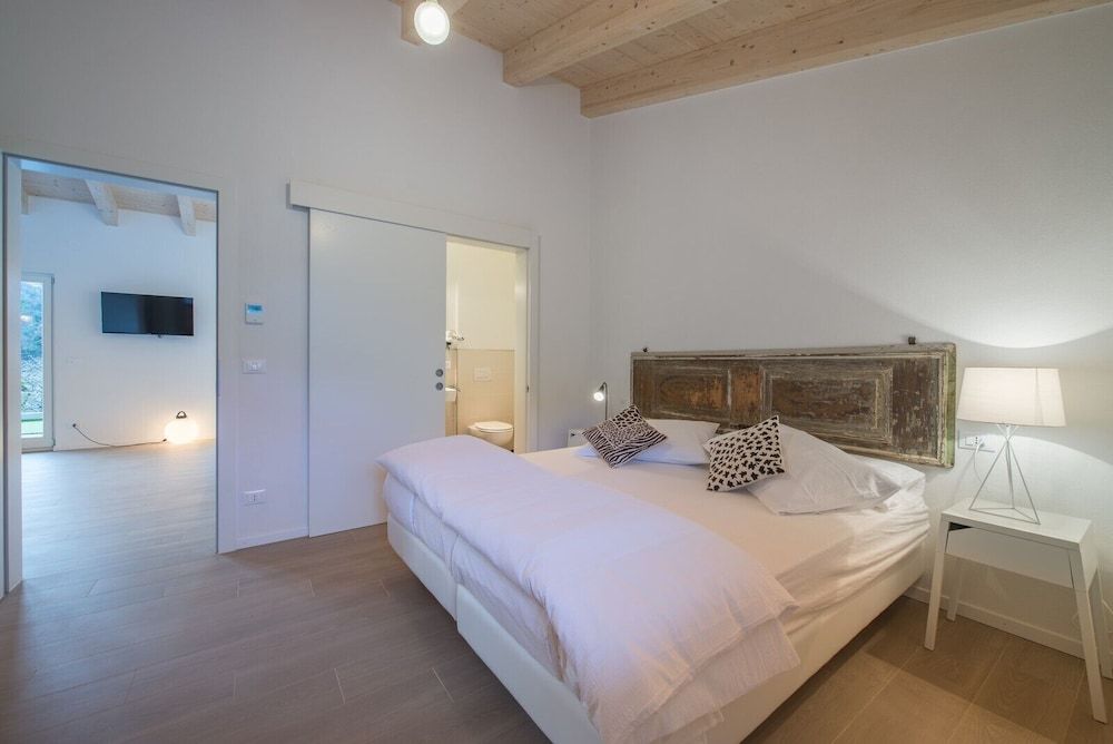 La Gazza Ladra Apartments 2