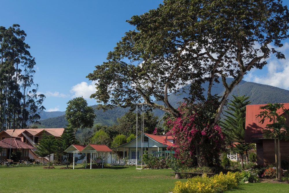 Cemayu Lodge -1 estrellas en Oxapampa