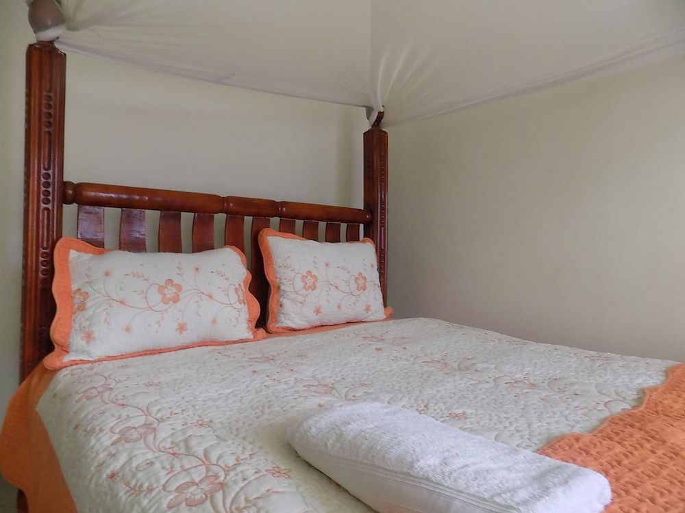 Relief Motel 3