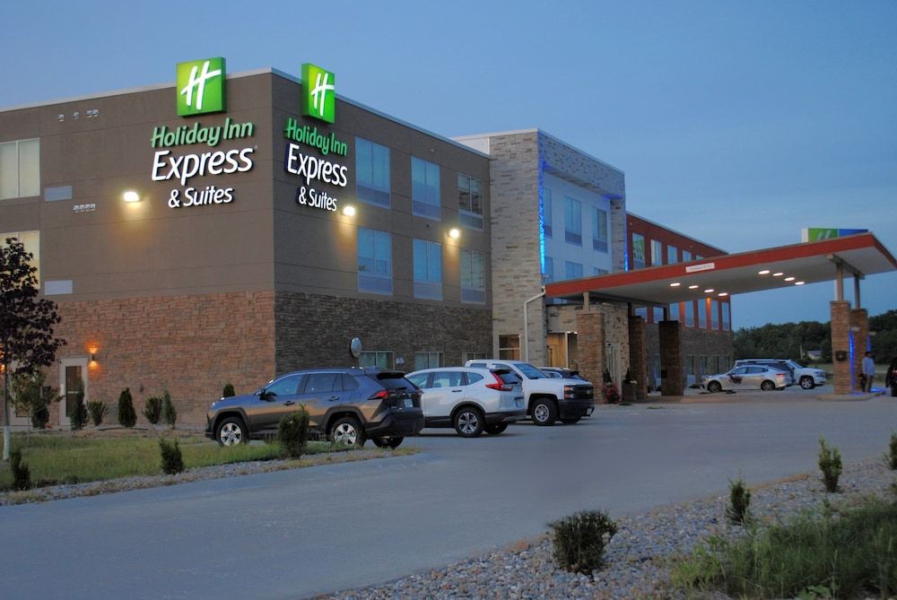 Holiday Inn Express & Suites Columbia City by IHG 2 estrellas en Columbia City