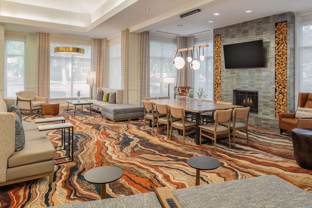 Hilton Garden Inn Portland/Lake Oswego 2