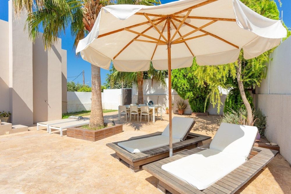 Villa Thetis Large Private Pool Walk to Beach Sea Views A C Wifi Car Not Required Eco-friendl - 2302 2