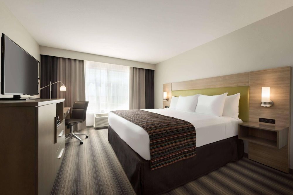Country Inn & Suites by Radisson, Indianola, IA 3 estrellas en Indianola