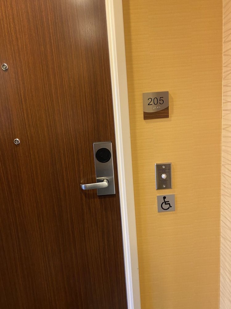 Fairfield Inn & Suites by Marriott Hollister 3