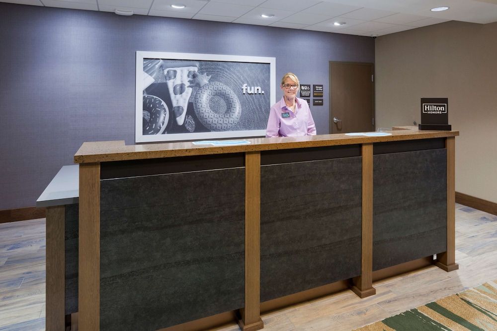 Hampton Inn Spicer Green Lake 3