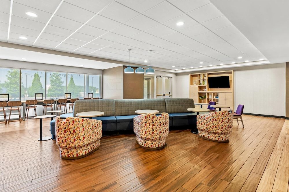 Home2 Suites by Hilton Youngstown West/Austintown 3
