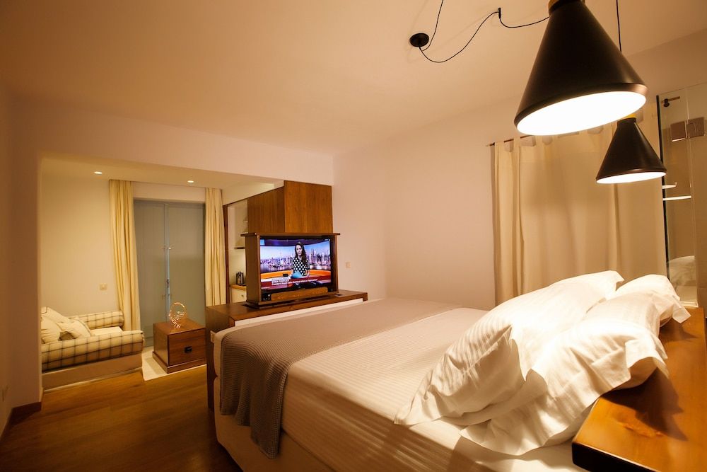 Lithos Guesthouse Kardamili 3