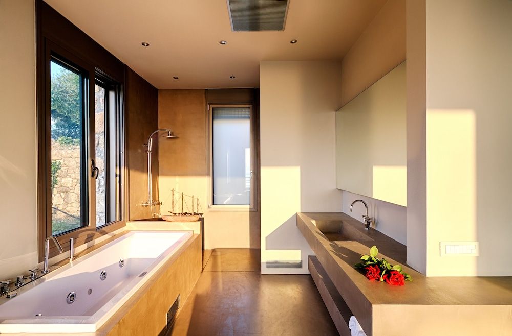 Euphoria Suites 2