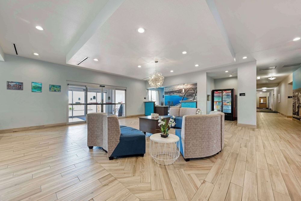Best Western Plus Buda Austin Inn & Suites 3