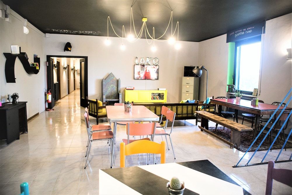 Lako Hostel -1 estrellas en Capodimonte