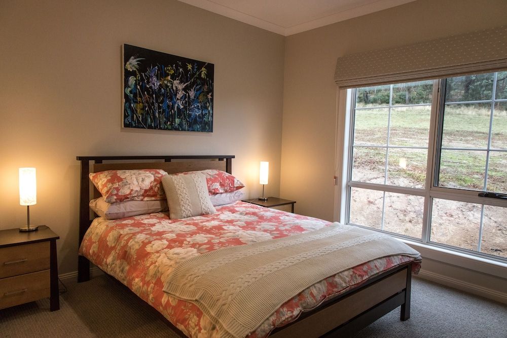 Mountain Blue Guest Accommodation 3