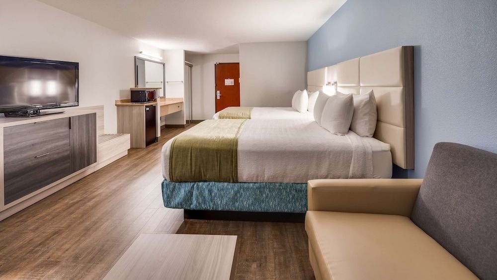 Best Western Sandy Inn 3