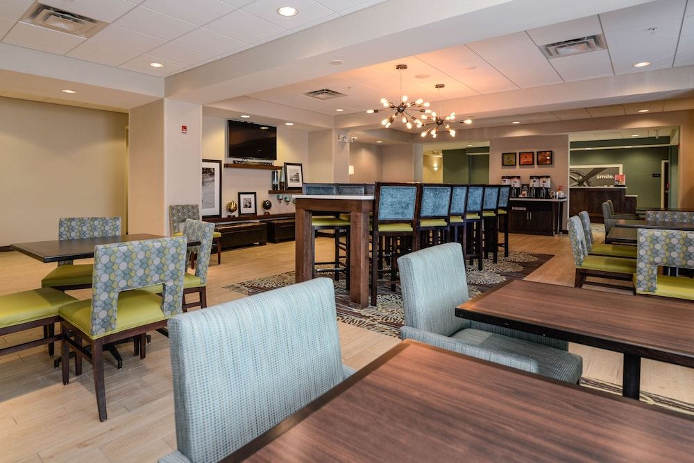 Hampton Inn Brighton 3