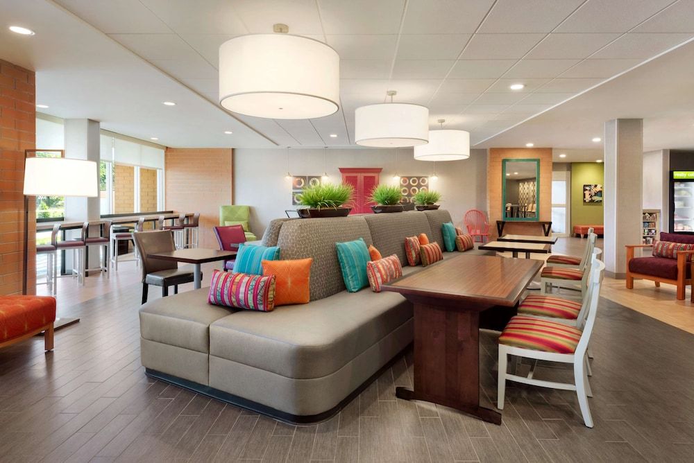 Home2 Suites by Hilton Menomonee Falls Milwaukee 3