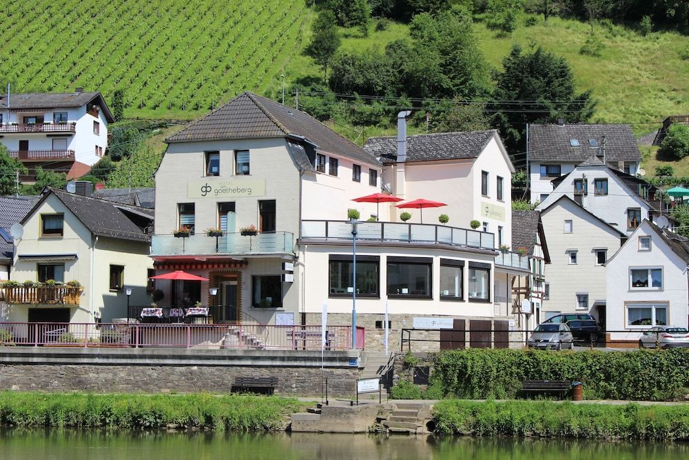 Hotel am Goetheberg -1 estrellas en Obernhof