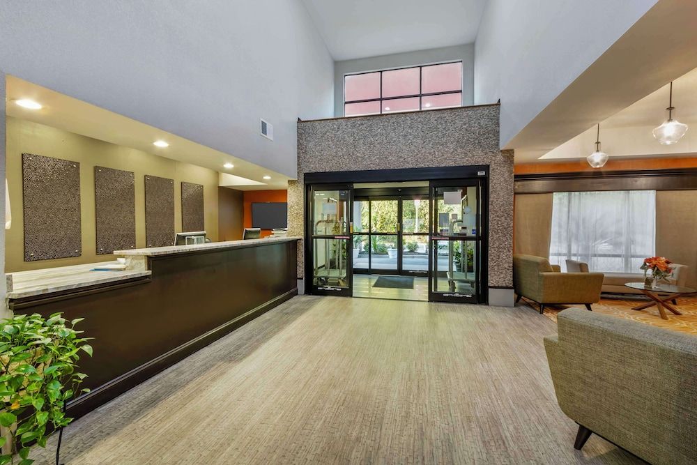 Best Western Magnolia Inn And Suites 3