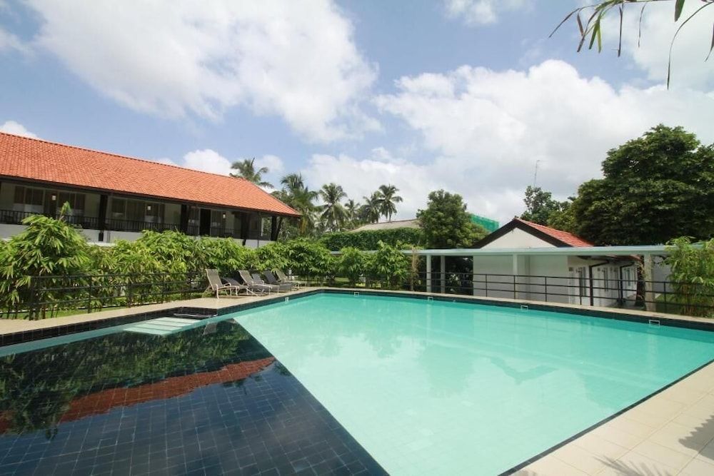 Garden Beach Hotel 3 estrellas en Kalutara