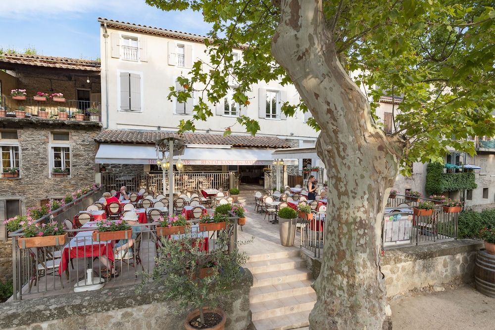 Hotel restaurant des Maures -1 étoiles à Collobrières