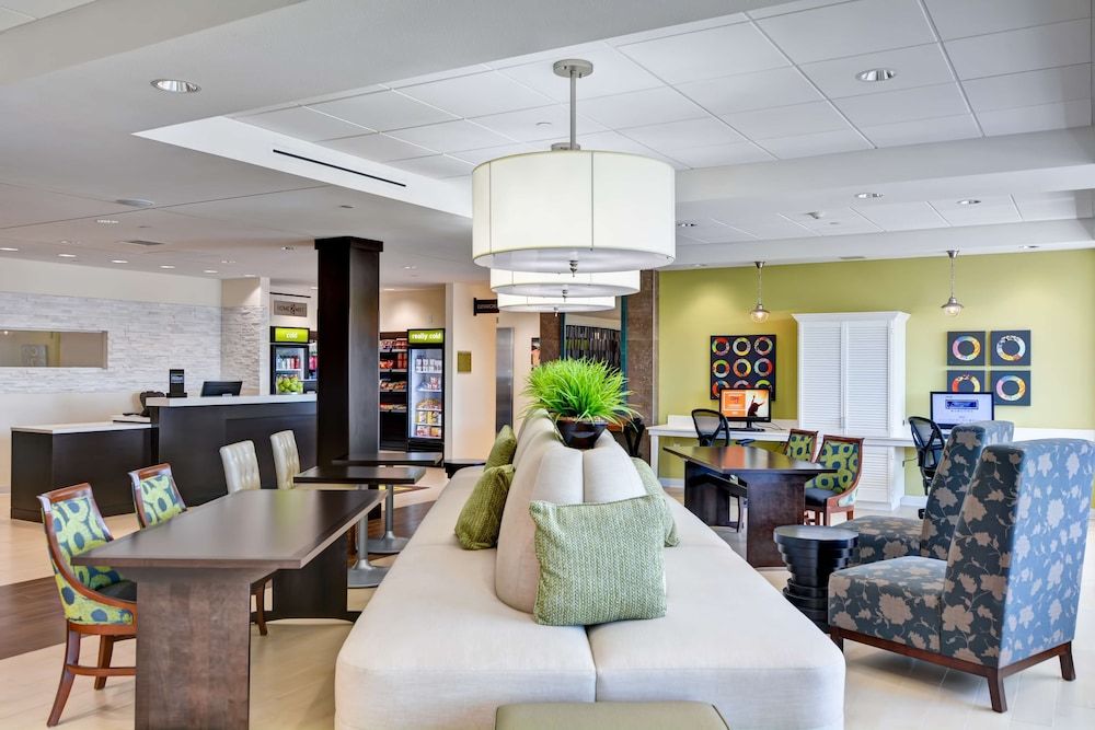 Home2 Suites by Hilton Azusa 2