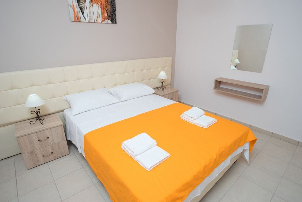 Naiades Luxury Apartments 3