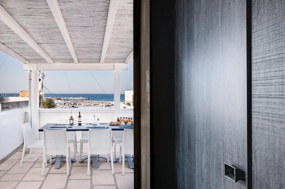 La Terrazza sul Porto B&B -1 estrellas en San Foca