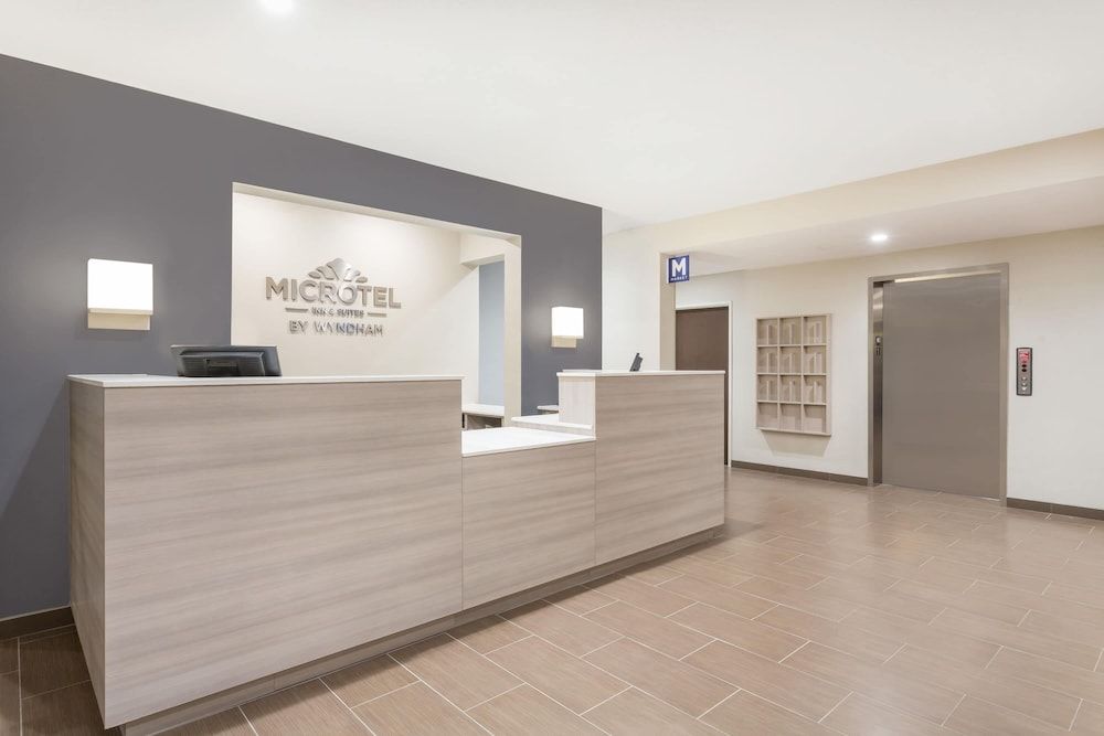 Microtel Inn & Suites by Wyndham Springville/Provo 3