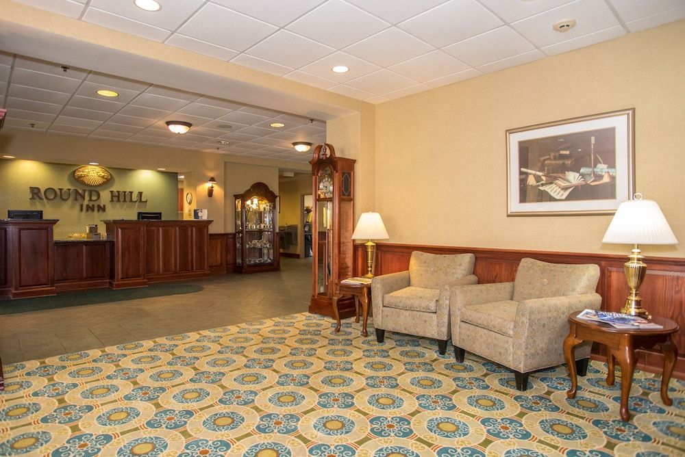 Round Hill Inn 3