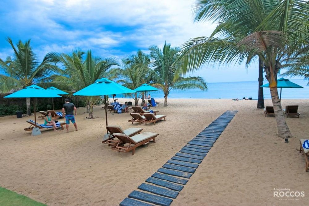 Arugambay Roccos -1 estrellas en Arugam Bay