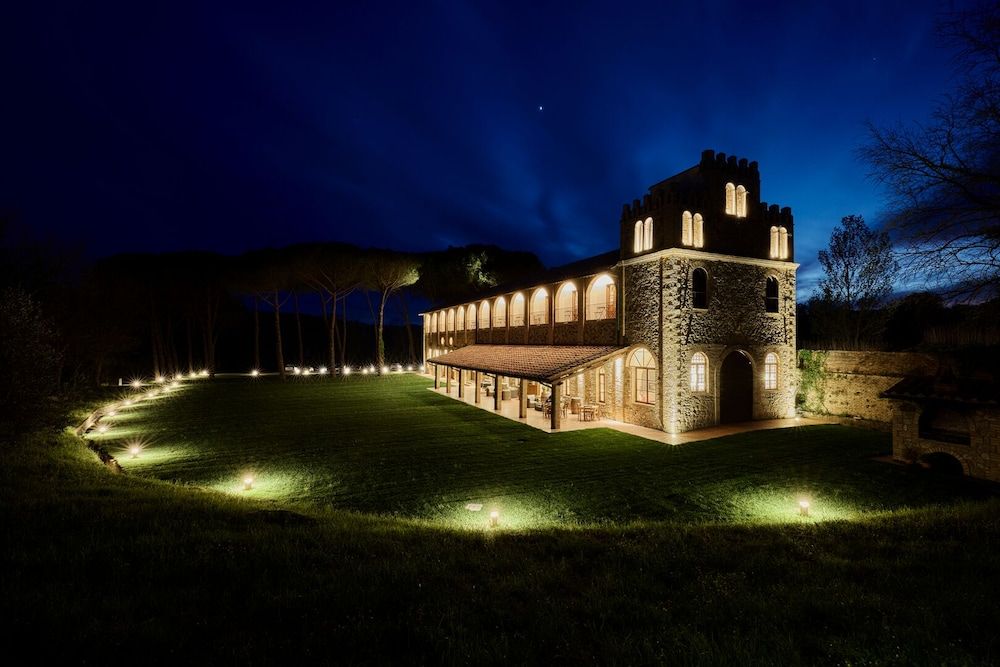 UNA Hotels Monterufoli Wine Country -1 estrellas en Monteverdi Marittimo