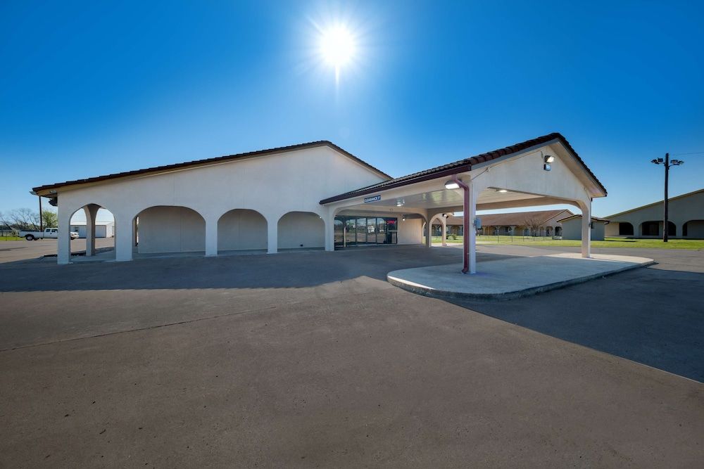 Americas Best Value Inn Bonham 2 estrellas en Bonham