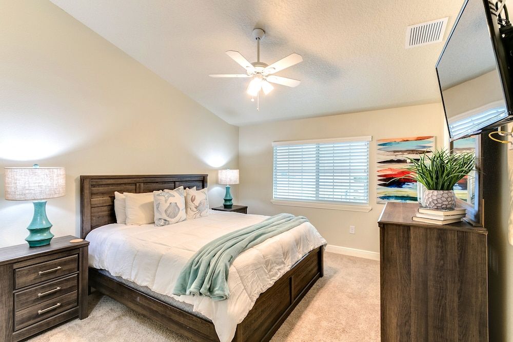 Cape Crossing Resort & Marina 3