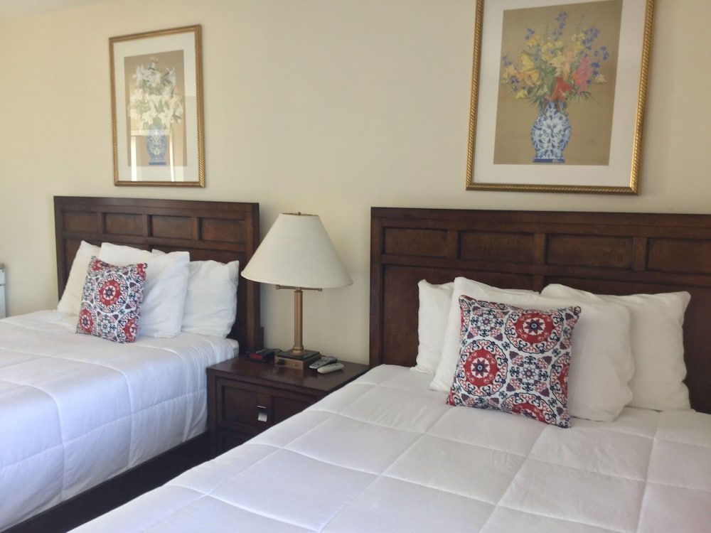 Ocean Surf Resort 3